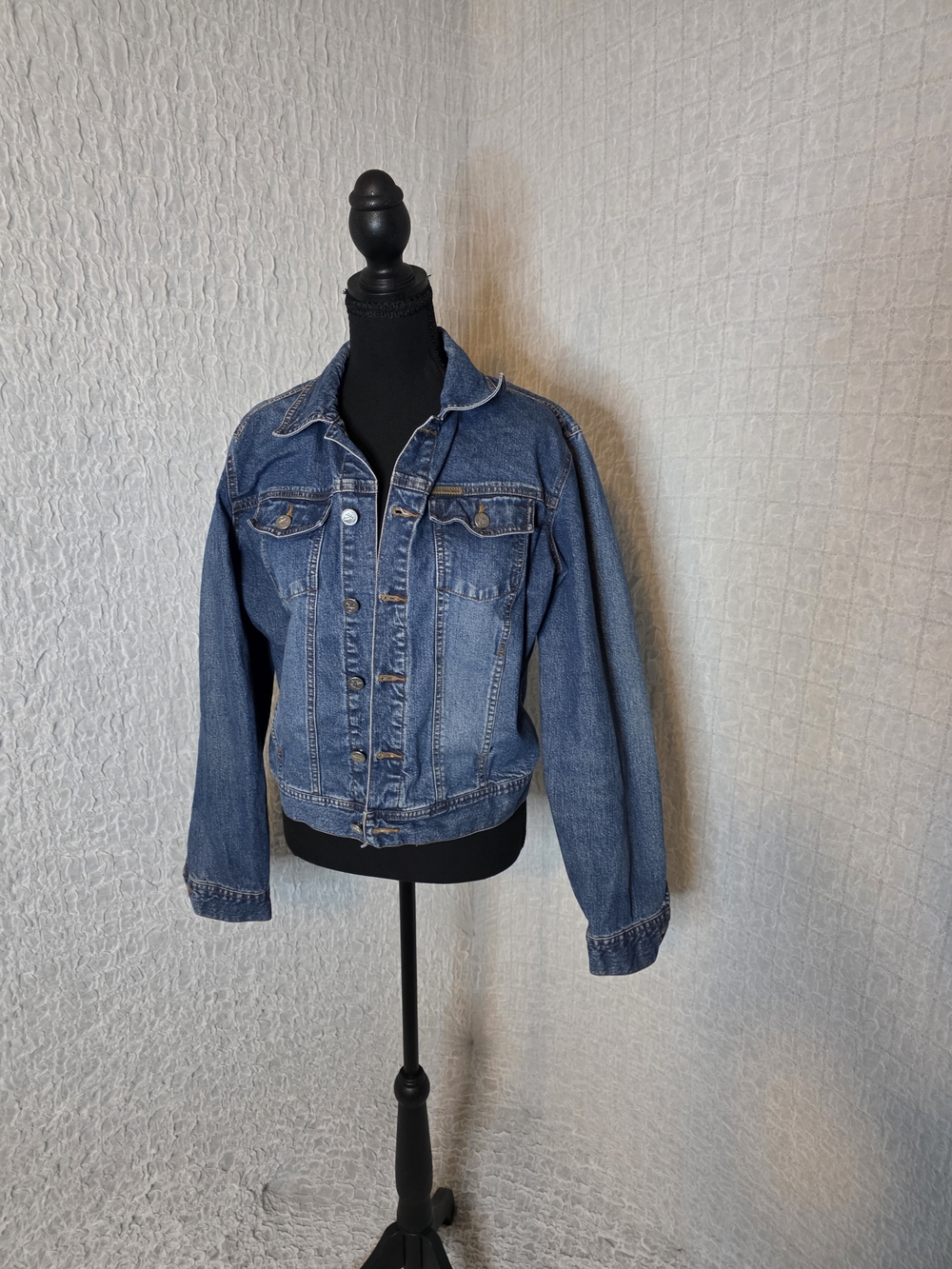 Calvin Klein Jeans Medium Blue Denim Jacket - Women
